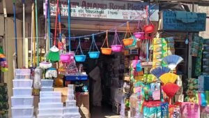 ishwar-anand-hamilton-road-indore-plastic-wholesalers-1ifp8yqnaj